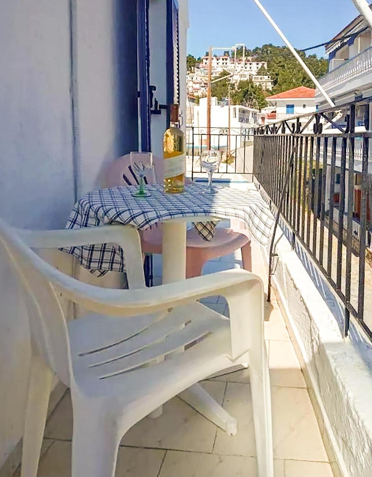 γαλάζια θέα 3 Apartment Alónnisos